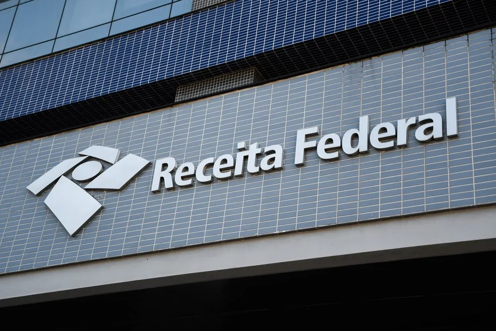Capa: Analista Receita Federal: Baixe o Material Completo Agora!